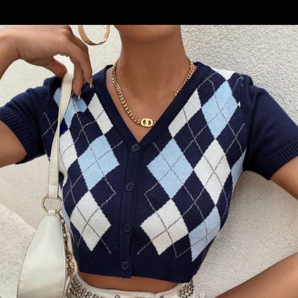 Button front crop cardigan